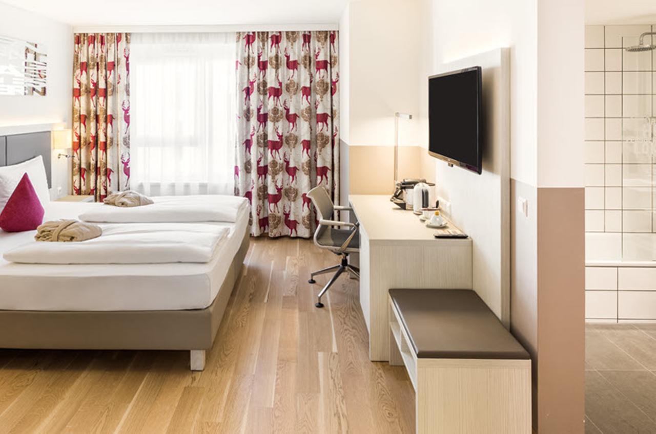 Suite Junior con vistas al jardín